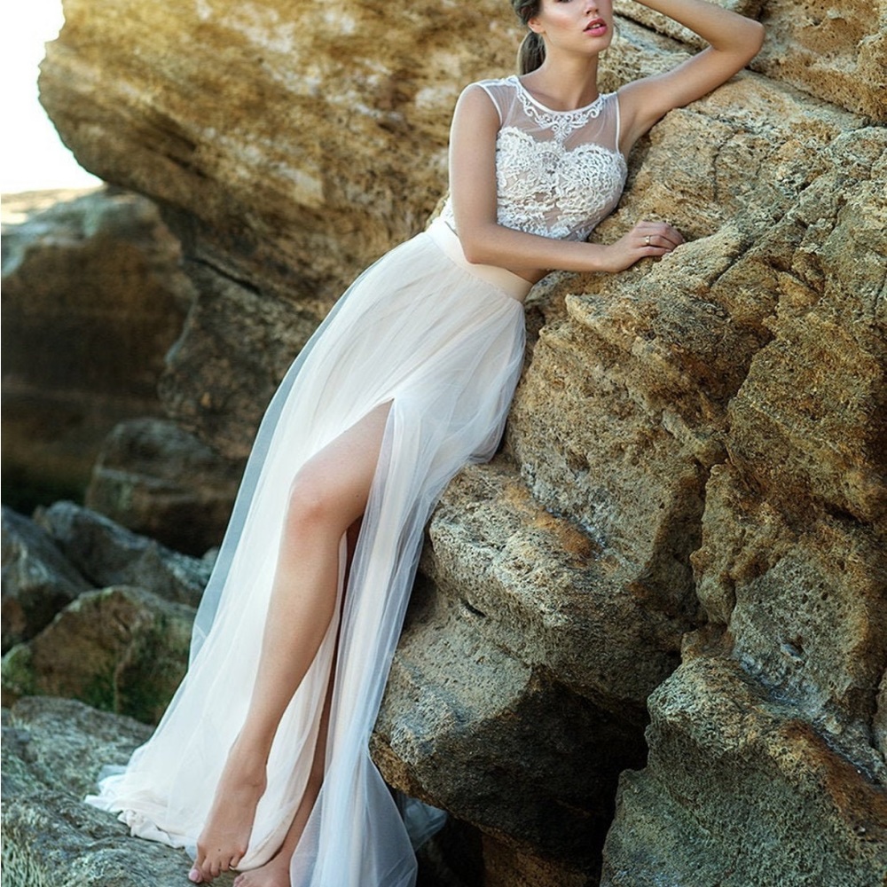 Lacy and Tulle Wedding Dress